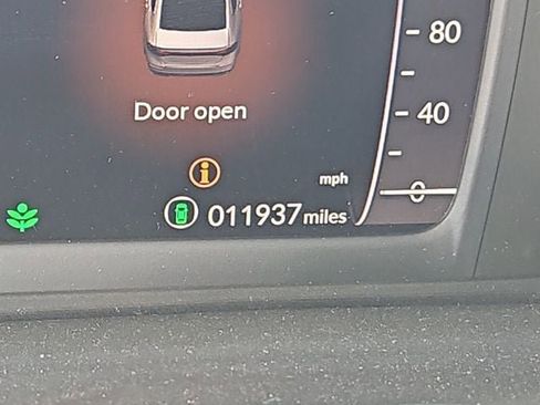 Used 2025 Honda Accord SE image 28