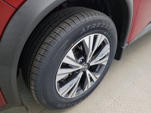 Used 2023 Nissan Rogue SV AWD/4WD image 31