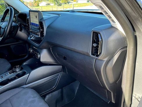 Used 2024 Ford Bronco Sport Badlands image 14