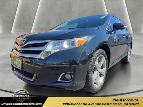 Used 2015 Toyota Venza XLE w/ XLE Premium Package FWD image 32