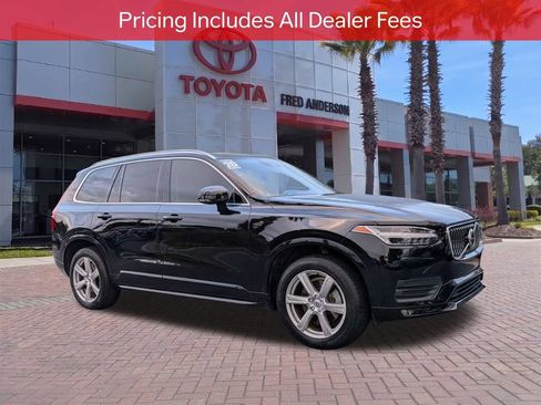 Used 2020 Volvo XC90 T6 Momentum AWD/4WD image 1