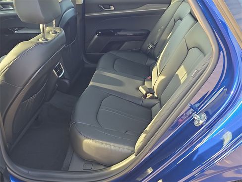 New 2026 Kia K5 EX image 18