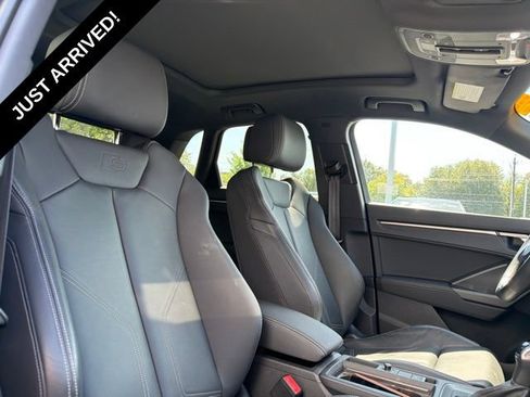 Used 2023 Audi Q3 2.0T Premium w/ Black Optic Sport Package AWD/4WD image 19