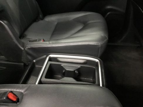 Used 2024 Toyota Grand Highlander Limited image 23