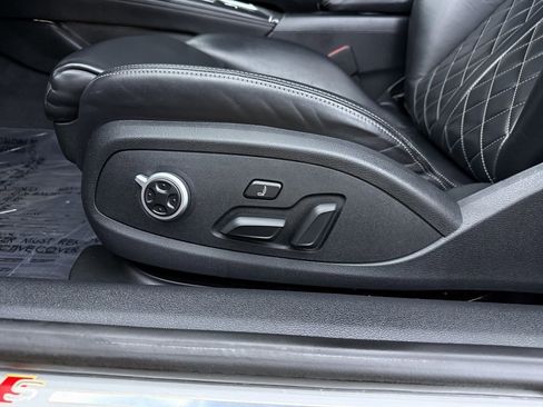 Used 2019 Audi S5 Premium Plus w/ Premium Plus image 19