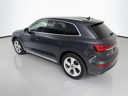 Used 2021 Audi Q5 2.0T Premium Plus w/ Premium Plus Package AWD/4WD image 5