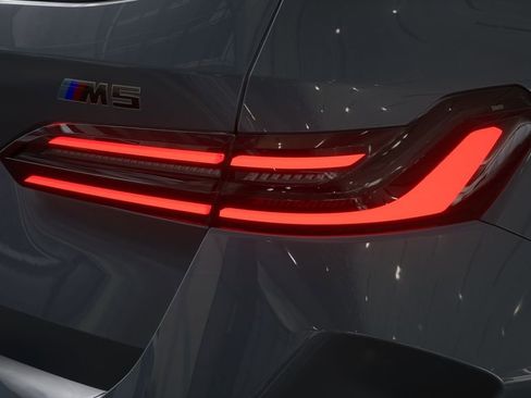 New 2026 BMW M5 Touring image 8