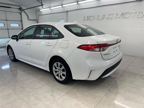 Used 2022 Toyota Corolla LE FWD image 7