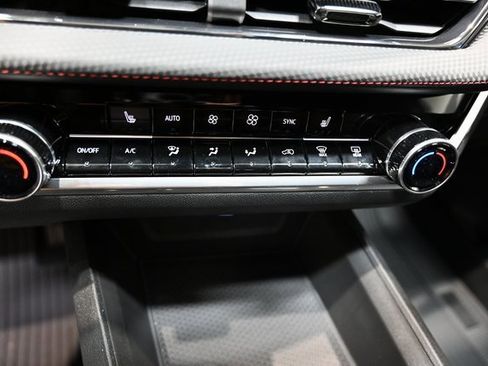 New 2026 Chevrolet Equinox RS w/ LPO, Floor Liner Package image 17