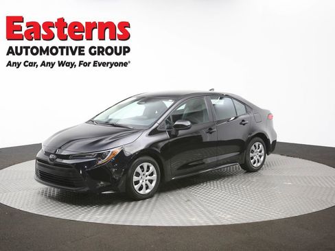 Used 2024 Toyota Corolla LE image 55