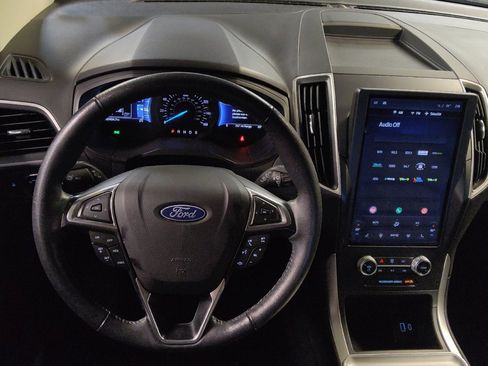 Used 2024 Ford Edge SEL image 22