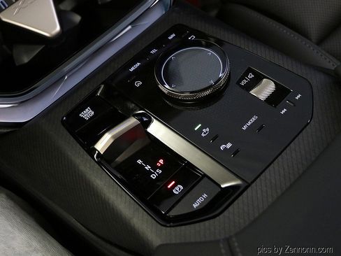 Used 2025 BMW X3 xDrive30i image 25