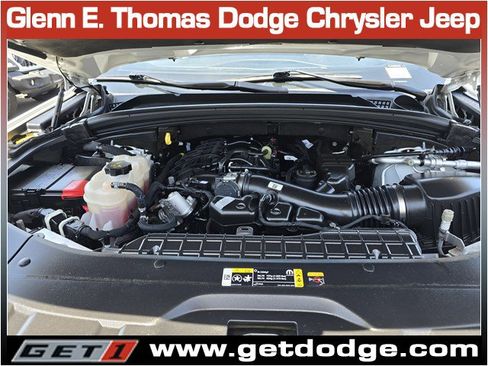 Used 2023 Jeep Grand Cherokee L Laredo RWD image 16