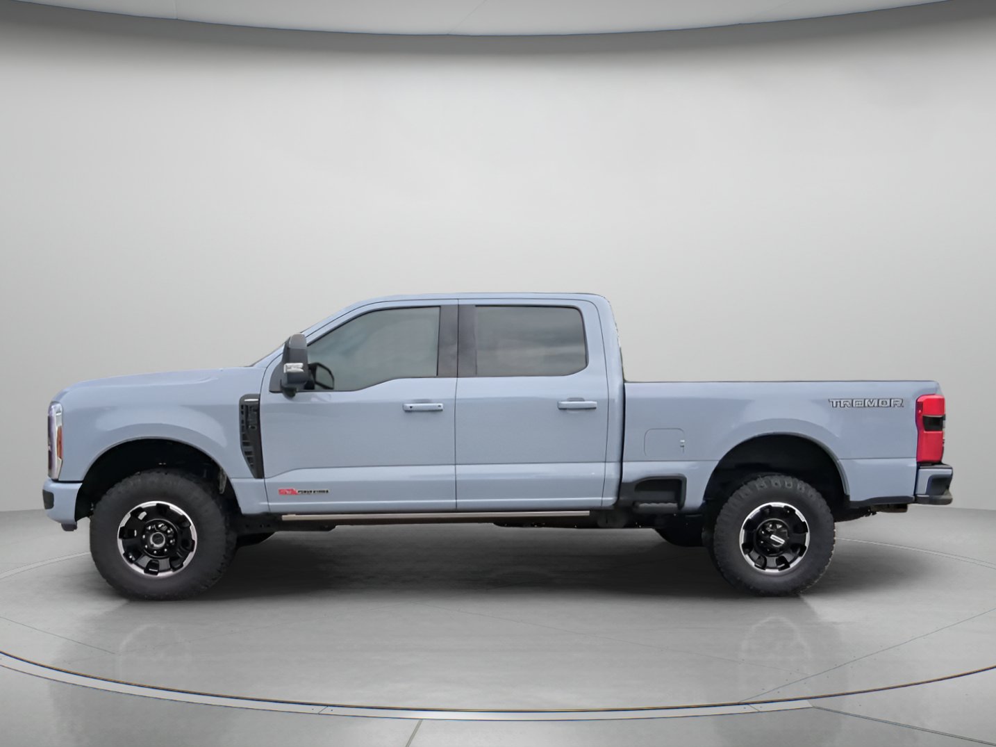 Used 2025 Ford F250 Lariat w/ Lariat Ultimate Package AWD/4WD image 13