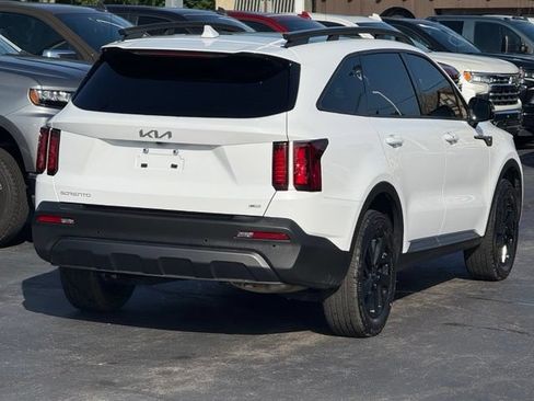Used 2023 Kia Sorento S w/ Panoramic Sunroof Package AWD/4WD image 7