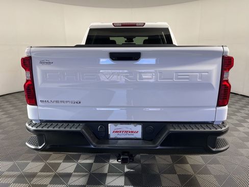 Used 2022 Chevrolet Silverado 1500 W/T w/ WT Value Package image 4