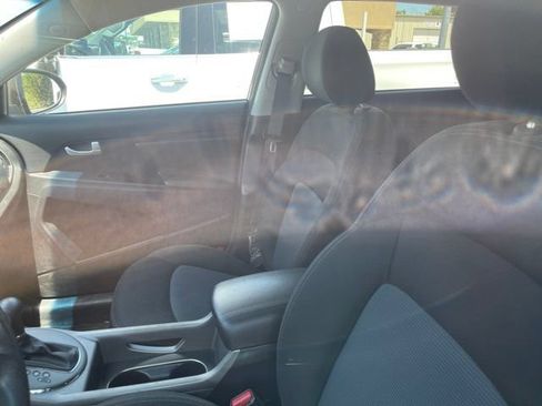 Used 2015 Kia Sportage LX FWD image 6