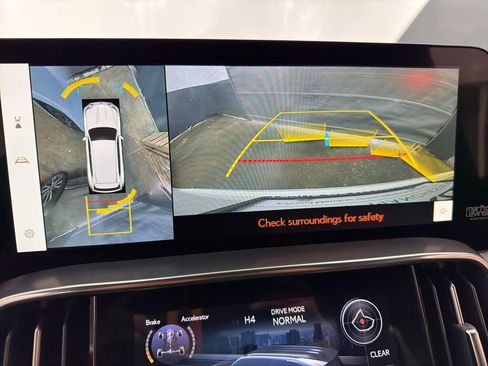 New 2026 Lexus LX 600 4WD w/ Luxury Package image 16