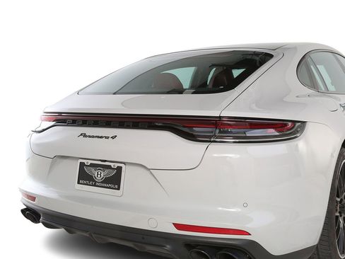 Used 2023 Porsche Panamera 4 Executive AWD/4WD image 8