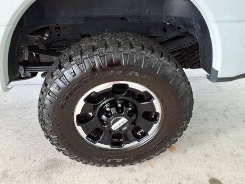 Used 2026 Ford F350 Lariat w/ Tremor Off-Road Package AWD/4WD image 21