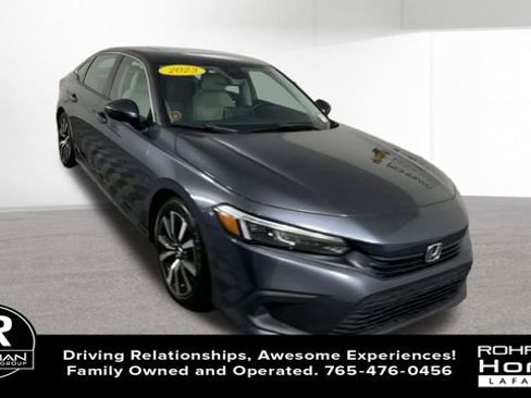 Used 2023 Honda Civic EX image 3