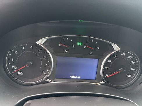 Used 2023 GMC Terrain SLE w/ Driver Convenience Package image 11