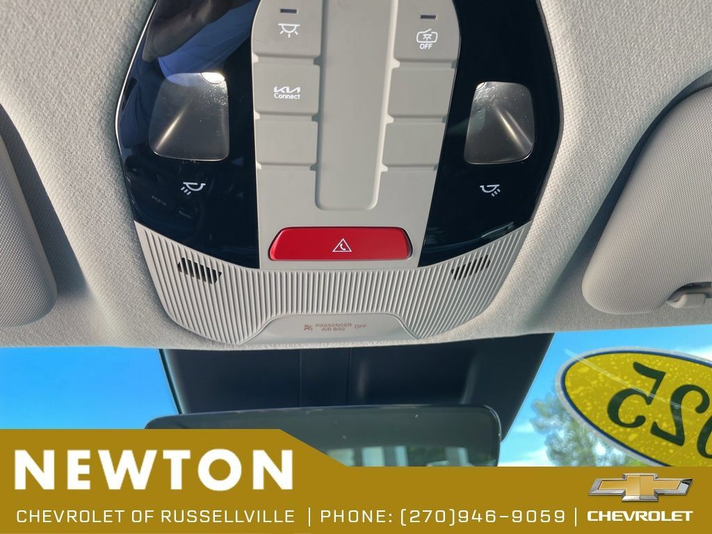 Used 2025 Kia K4 EX FWD image 17