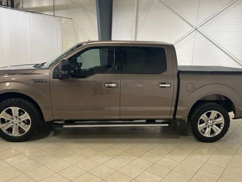 Used 2018 Ford F150 XLT w/ Equipment Group 302A Luxury RWD image 2