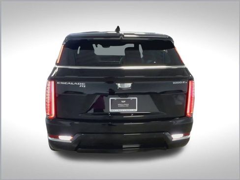 New 2025 Cadillac Escalade IQ Luxury 2 image 10