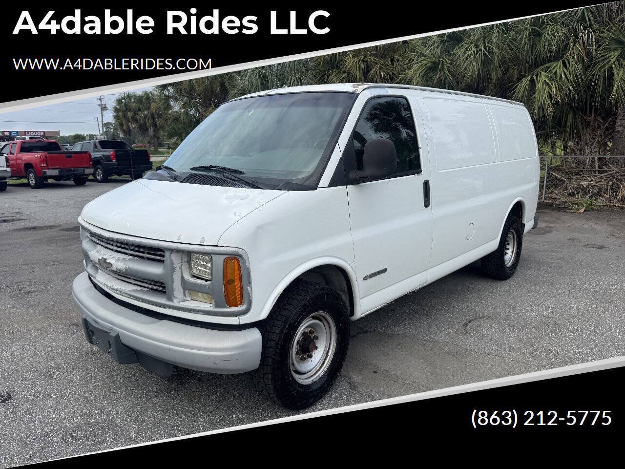 Used 2001 Chevrolet Express 2500 RWD image 1