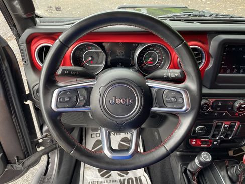 Used 2020 Jeep Wrangler Unlimited Rubicon AWD/4WD image 18