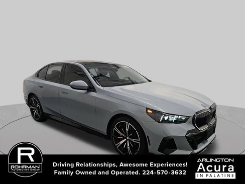Used 2026 BMW 550e xDrive AWD/4WD image 3