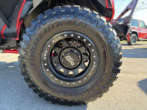 Used 2013 Jeep Wrangler Unlimited Sport image 12