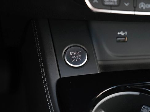 Used 2024 Audi A4 2.0T Premium Plus AWD/4WD image 37