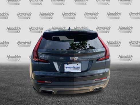 Used 2019 Cadillac XT4 Premium Luxury w/ Technology Package FWD image 9