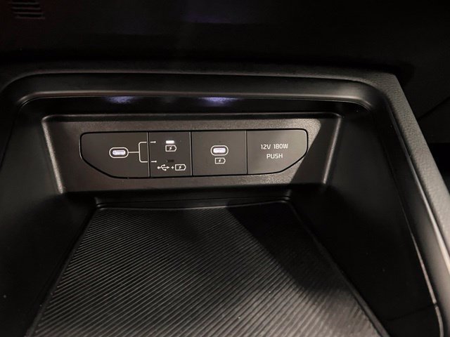 Used 2025 Kia K5 LXS FWD image 23