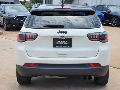 Used 2021 Jeep Compass Latitude w/ Sun and Sound Group FWD image 7