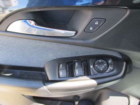 Used 2024 Chevrolet TrailBlazer LT w/ LT Cold Weather Package FWD image 13