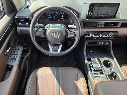 Used 2023 Honda Pilot Elite image 14