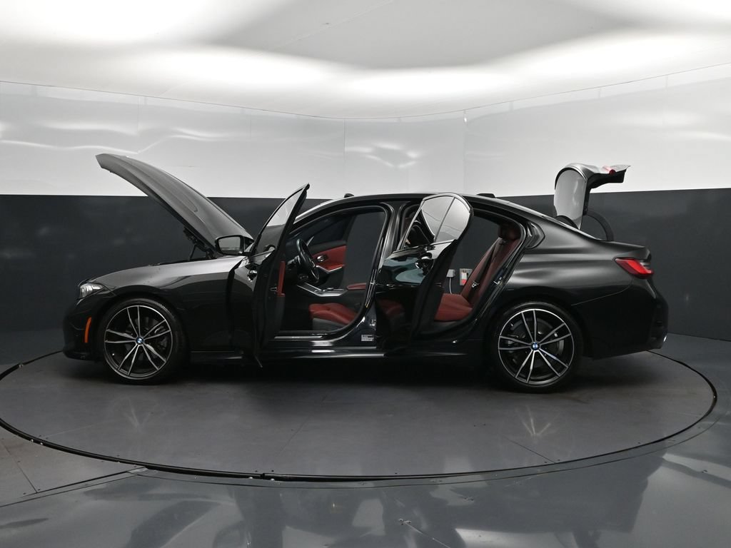Certified 2024 BMW 330i Sedan w/ M Sport Package RWD image 46