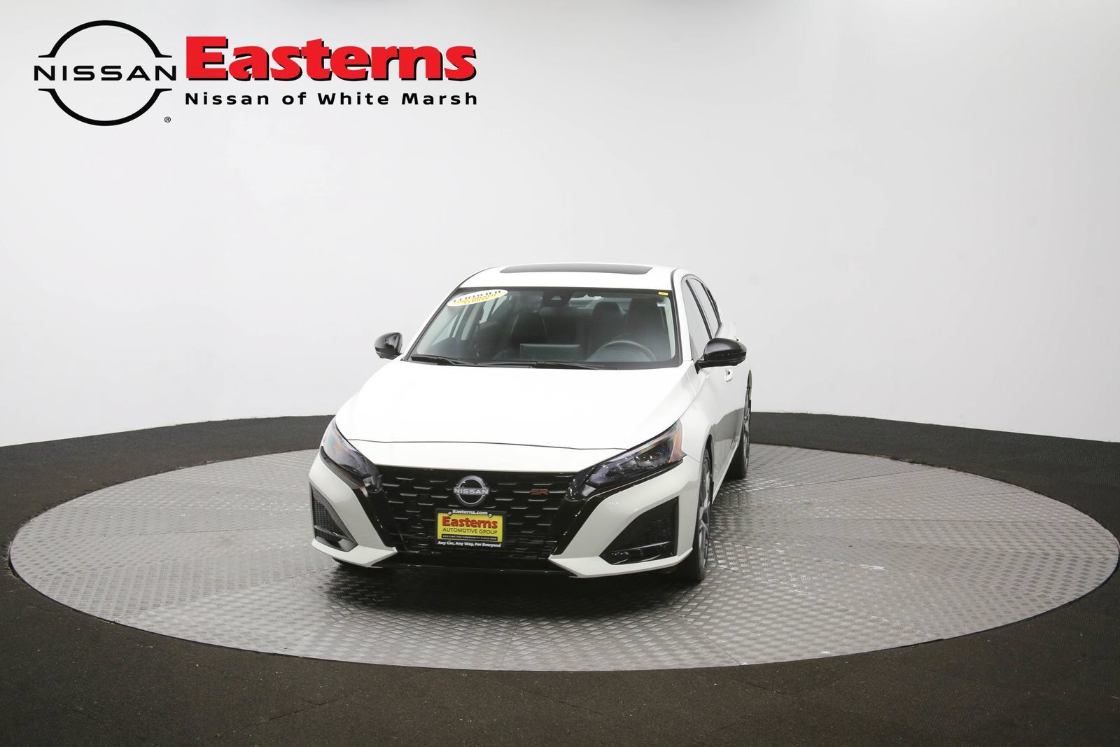 Used 2023 Nissan Altima 2.0 SR FWD image 52