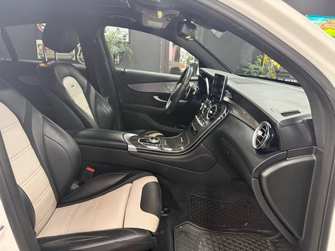 Used 2019 Mercedes-Benz GLC 63 AMG 4MATIC Coupe image 19