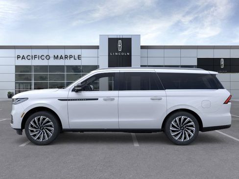 New 2026 Lincoln Navigator L Black Label image 3