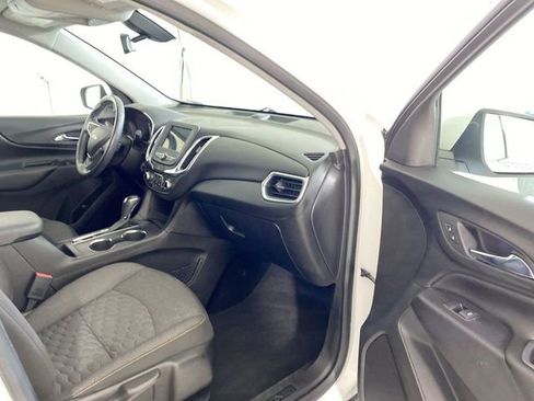 Used 2019 Chevrolet Equinox LT image 30