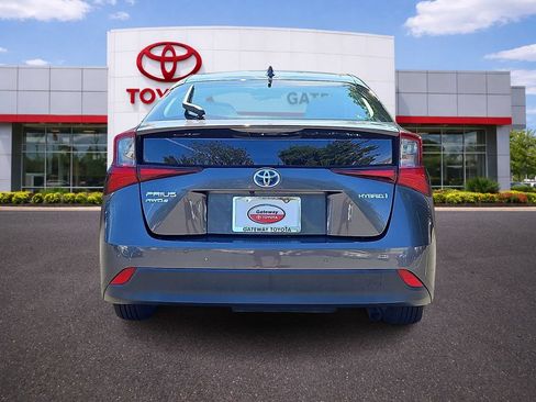 Used 2019 Toyota Prius LE AWD/4WD image 5