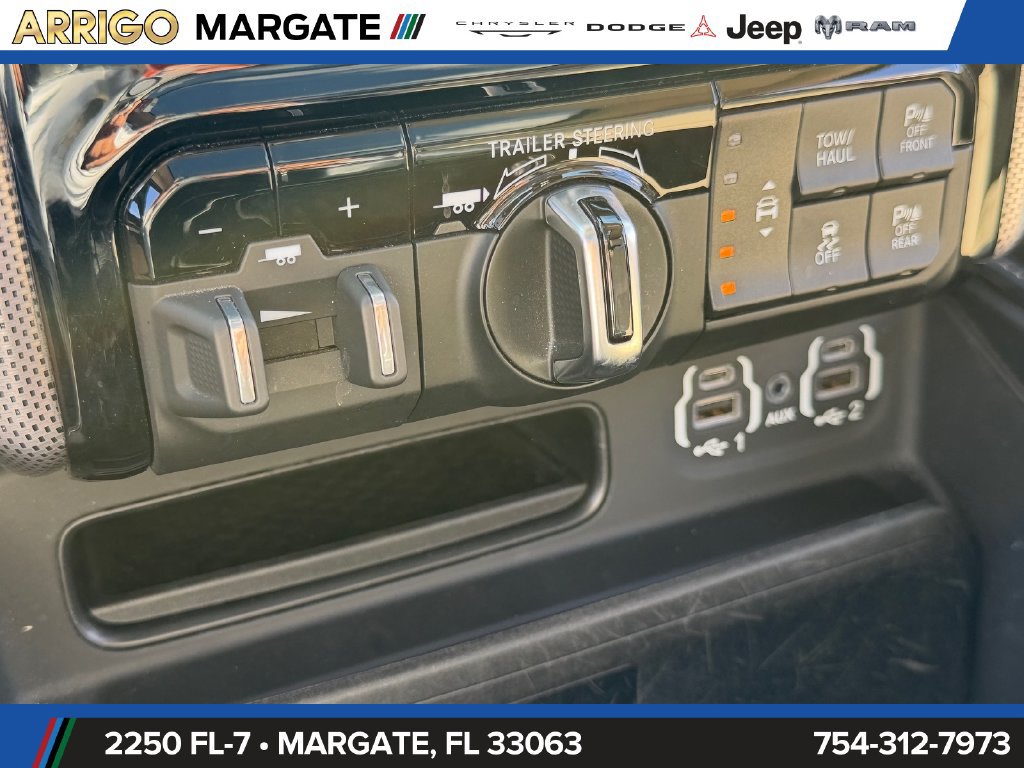 Used 2021 RAM 1500 Limited AWD/4WD image 31