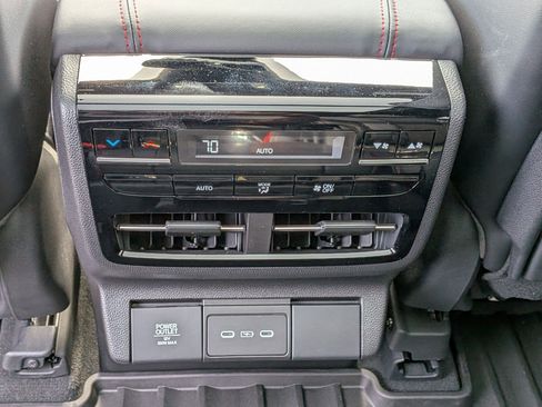 Used 2025 Acura MDX A-Spec image 32