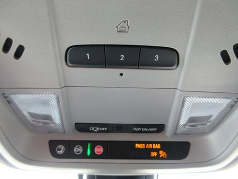 Used 2023 Chevrolet Blazer LT w/ Convenience Package FWD image 31