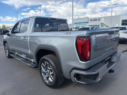 New 2026 GMC Sierra 1500 SLT w/ SLT Premium Package AWD/4WD image 5