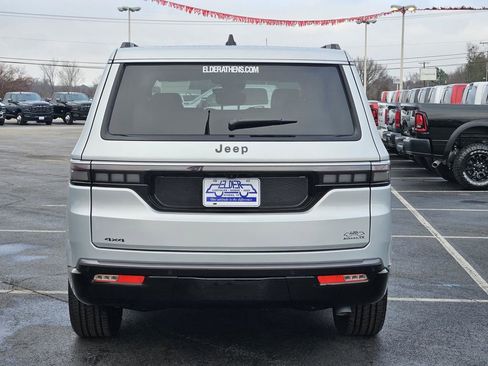 New 2026 Jeep Grand Wagoneer image 5